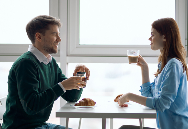 【男性必見】女性との距離が縮まる「コミュ力UP術」4つ