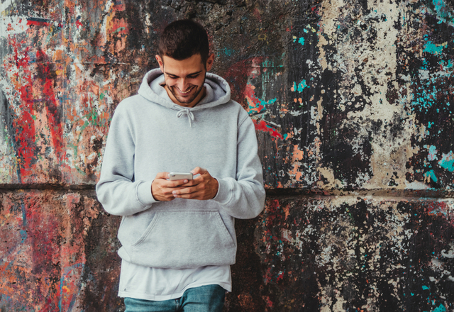 つい深読みしちゃう…！「会いたい」LINEに隠された意味とは？