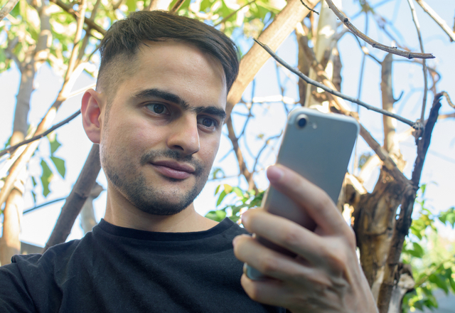 “頑張れ”だけだと冷める！？LINEで伝える「気持ちのこもった応援メッセ♡」