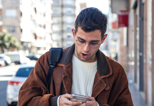 なんて送ったらいいかな…【気になる人に送る誕生日LINE】