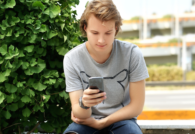 「脈ありって事でOK？」男性がドキッとしてしまう【思わせぶりなLINE】4つ