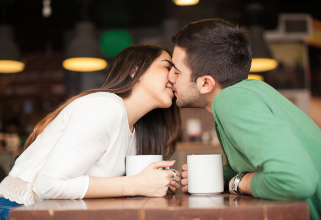 ん~物足りない!!〈カレを焦らすキス〉の仕方♡
