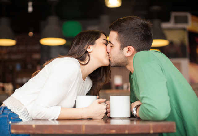 なんか火照ってきた…！女性の「ムラっとスイッチ」を入れる方法とは