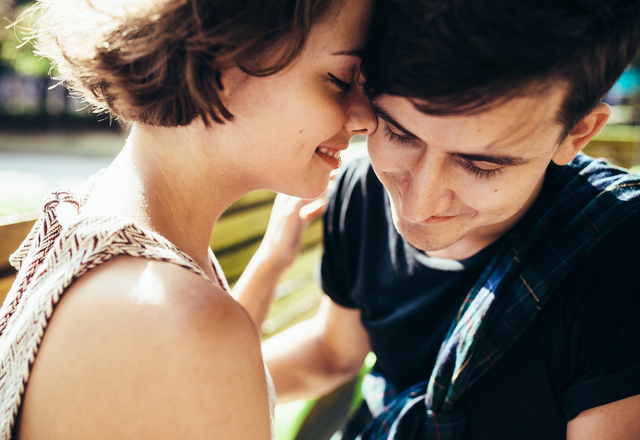 オトナな男性ってこういうこと！女性がデート中にチェックする「紳士ポイント」