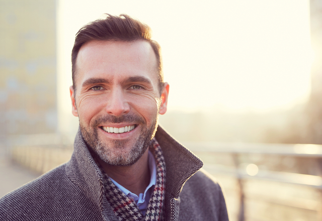 若い子にも大人気！？＜女性からモテまくるイケオジ＞の特徴とは？