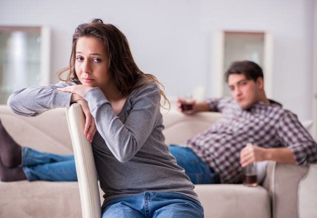 【女性心理】こんな事でも？！世の妻が「イラッ」とくる“夫の何気ない行動”とは