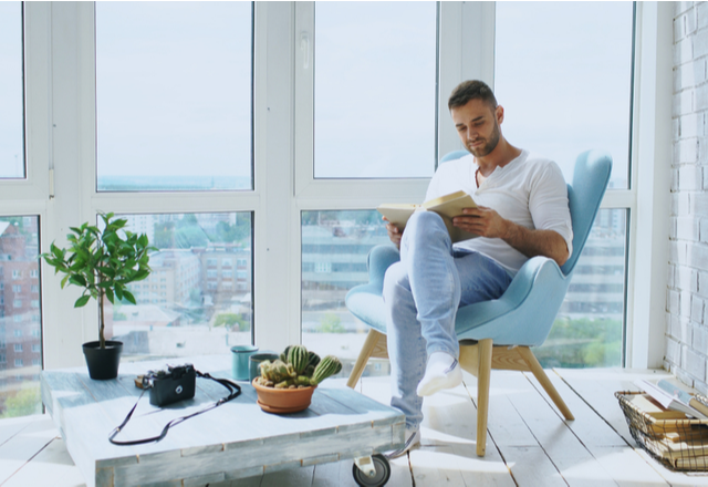 休みだからって気を抜かない！「一流」の【休日の過ごし方】って…？