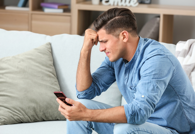 「うわ、ムリです…。」男性が“ドン引きしてしまうLINE”の内容って？