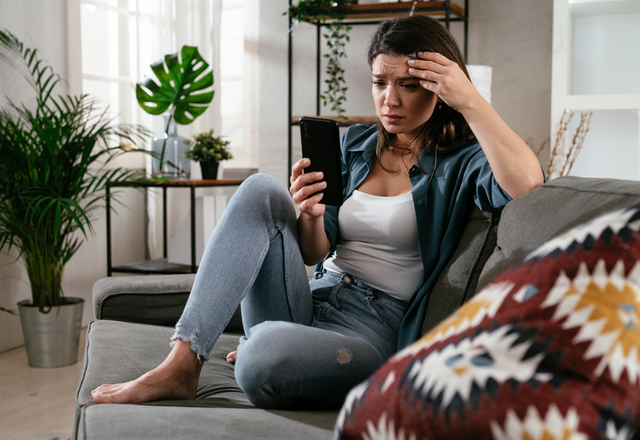 「既読がついた瞬間ドキッとする！？」共感が止まらない“LINE苦手あるある”