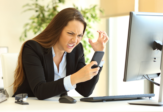 ありえない？！モラルを疑ってしまう「失礼なLINE」って…？