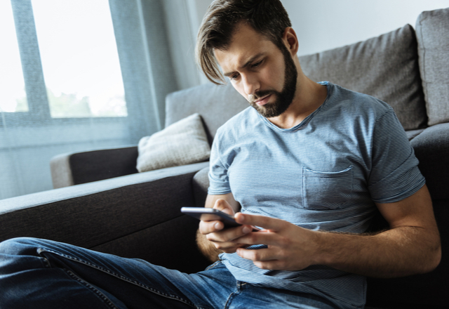 冗談では済まされない？！「男性を傷つけてしまうLINE」の共通点