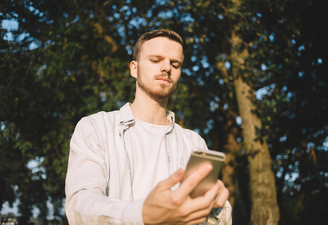 その優しさ、危ないかも…。男性が“遊びの女性だからこそ送るLINE”とは