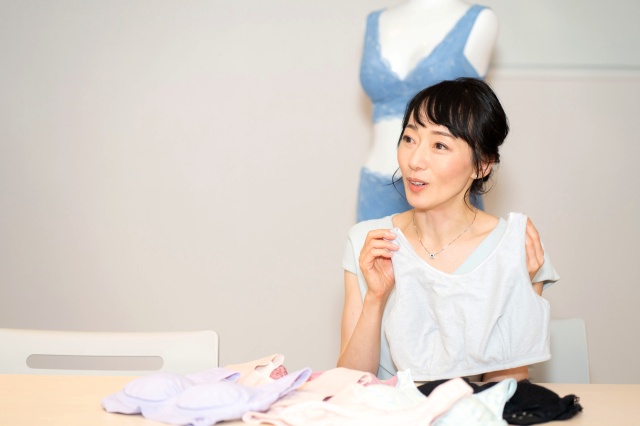 「もっと早く知りたかった…」専門家が伝授!美胸を制す”ナイトブラ”のすすめ<Vol.1>