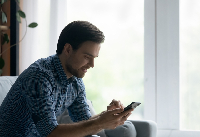 「丁寧な子だな…！」男性がキュンとくる“お礼のLINE”って？