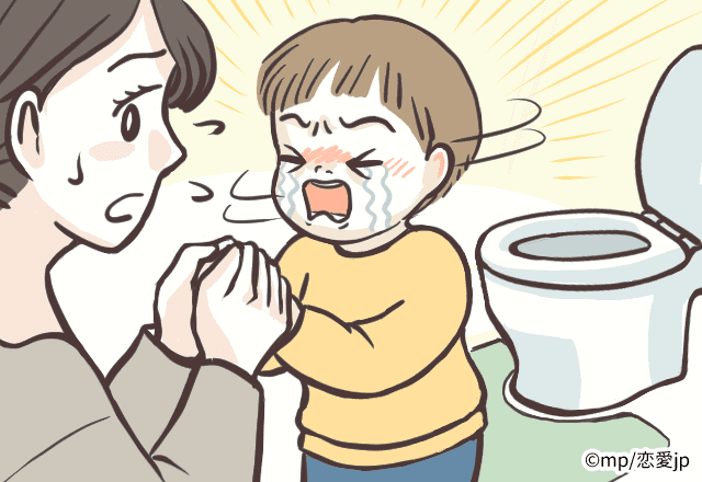 【トイレを嫌がる子ども…】“あること”を試すとトイレに行きたがるように！“オムツ卒業エピソード”