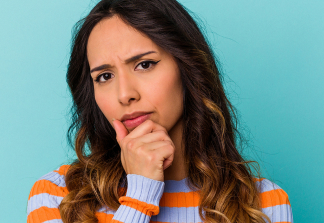 【最悪…！】やたら女性向けのお土産ばかり買う夫。怪しく思い問い詰めると…？＜実録！新婚旅行の事件SP＞