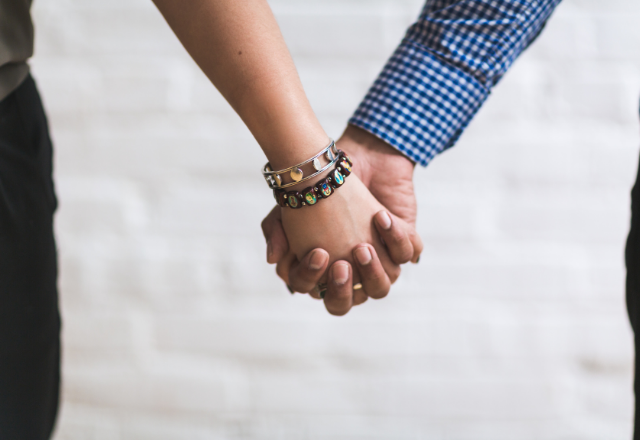 親切にアドバイスをしてくれる彼に感謝…！＜魅力を感じるパートナー＞