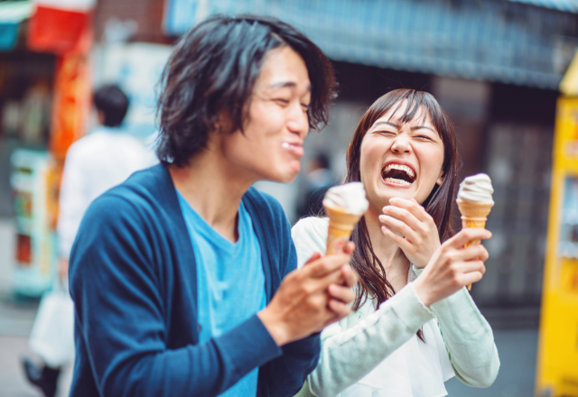 他の人とは違う“特別感”…！＜本気で惚れている人にする行動2選＞