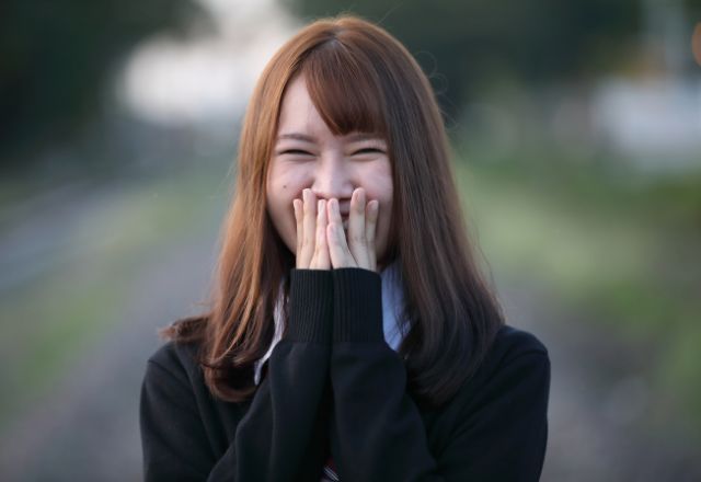 仲のいい異性にドキッ！学園祭で緊張していると…→「落ち着いた？」＜恋愛対象のポイント＞