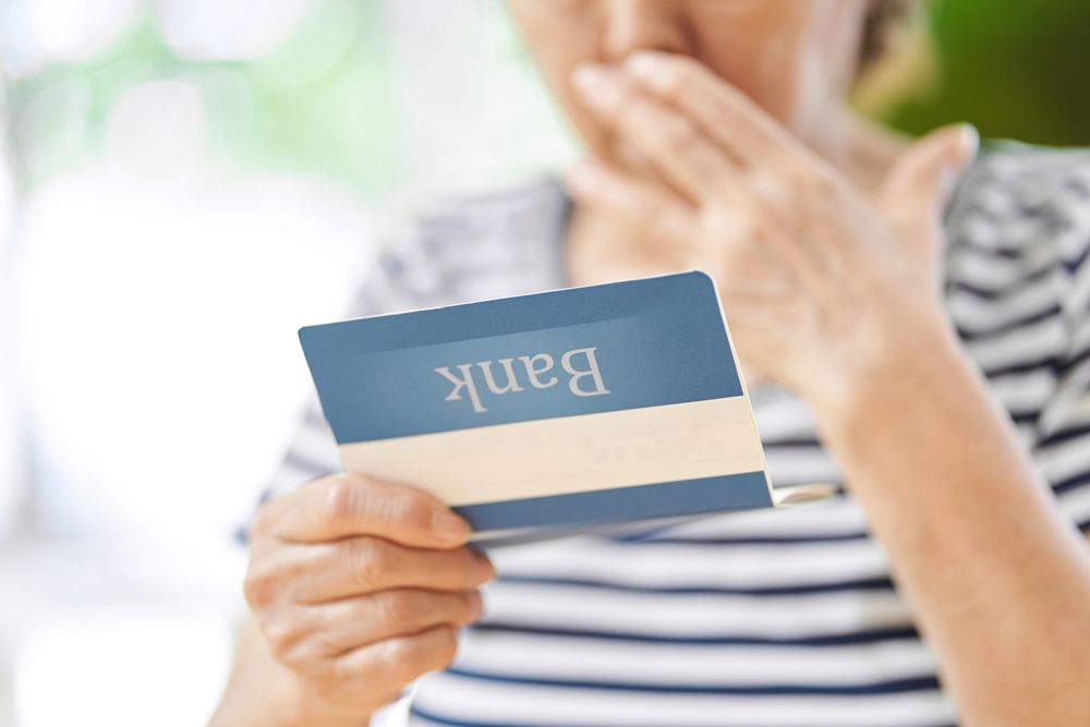 【世帯収入350万円】4人家族のリアルな貯金額を大公開!