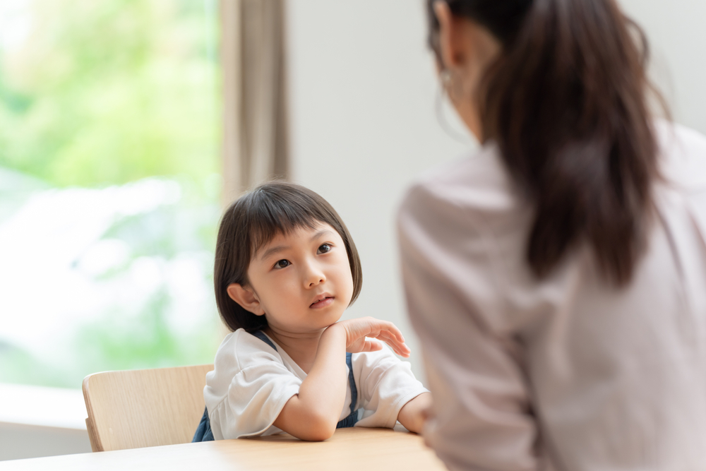 【子どもの性教育はいつ始める？】4割が「子どもから性に関する質問をされたら…」と回答し、最多に！