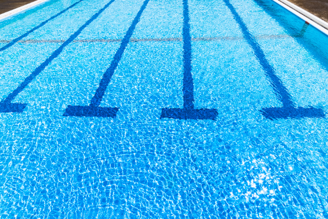 『床に血！？』プール終わりに着替えようとしたら…→突然のアクシデントが！