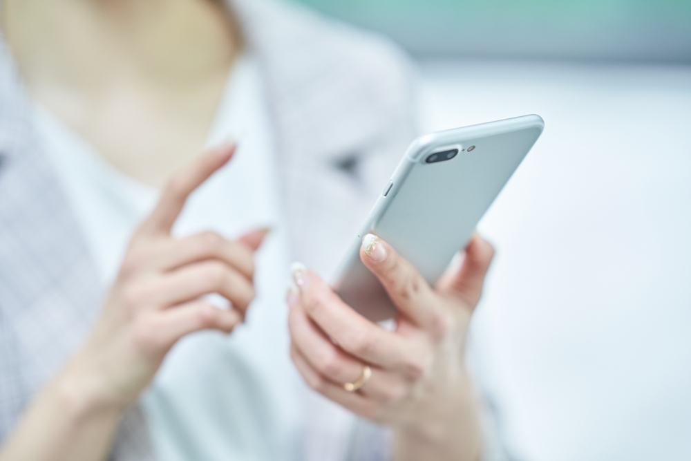 母「父が大変です！」”突然の連絡”にパニック！？残業を断ろうとした瞬間⇒”まさかの展開”に「愉快な両親」「仕事中はやめて」