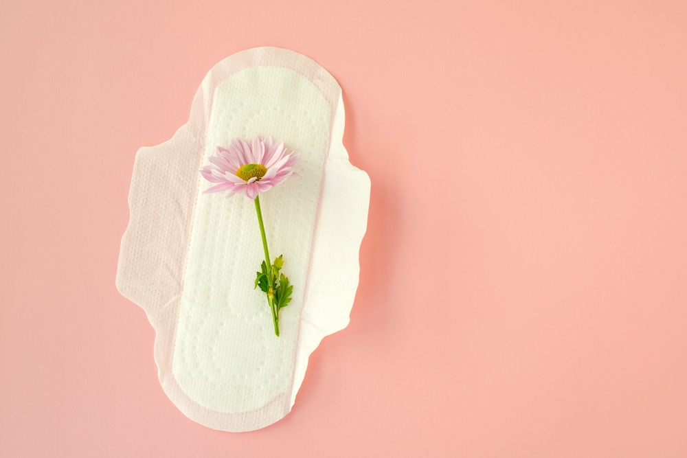 「1日1枚と思っていた」ナプキンの交換頻度がわからなくて…→経血が漏れてしまい不安
