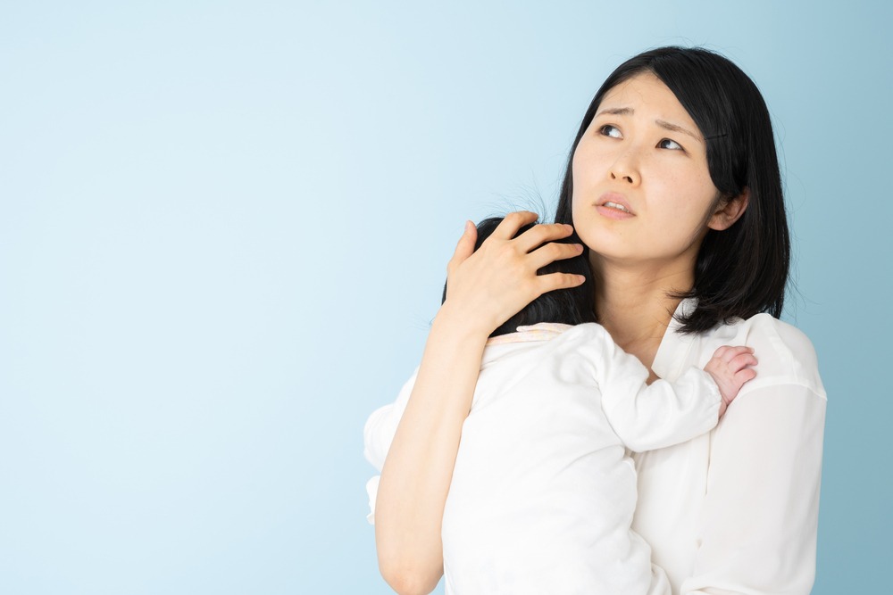 公園で遊んでいたら突然の落雷。1歳の息子も泣き出し…→「大丈夫？」女性が声をかけてきて！？