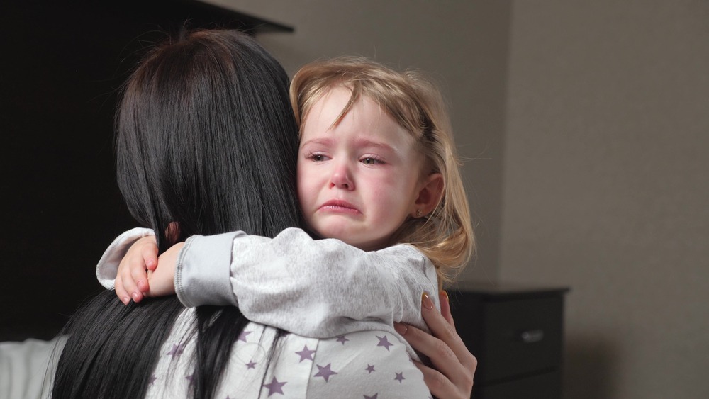 銀行で8ヶ月の娘がぐずりだして…！？→銀行員からのたくさんの気遣いにホッコリ