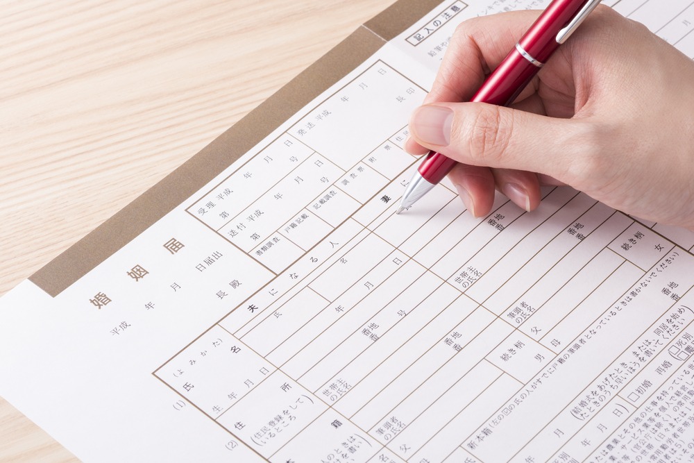 婚姻届を提出する直前「本当に私でいいの？」すると…→夫の“ロマンチックな模範解答”に胸キュン！？