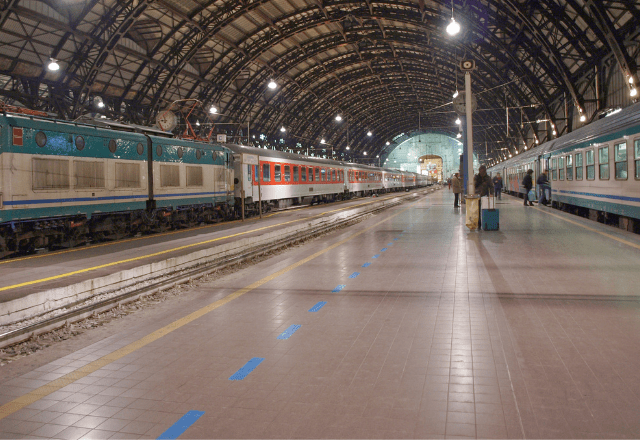 イタリアで…駅に改札がない！？そのまま電車に乗ると⇒まさかの結果に「チケット、どこに入れるの！？」