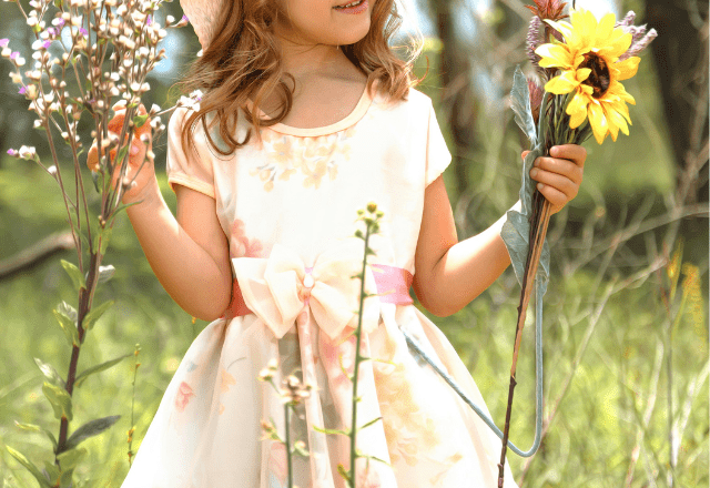 祖母が大好きな5歳の孫　誕生日に”お花のドレス”を作成⇒孫のまさかの反応に「思わず歓声」